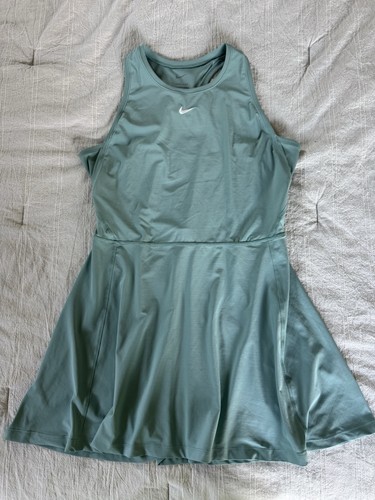 VGUC Women’s Nike Dry Fit Tennis Dress Size Large L Sage Green