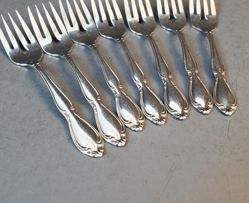Oneida STRATHMORE Stainless Deluxe Glossy 7-Salad Forks Flatware - Picture 3 of 5