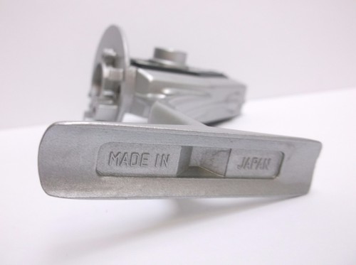 PENN SPINNING REEL PART - 1-105C Silver 105C - Housing w/ Bushing & Emblem - Picture 3 of 3