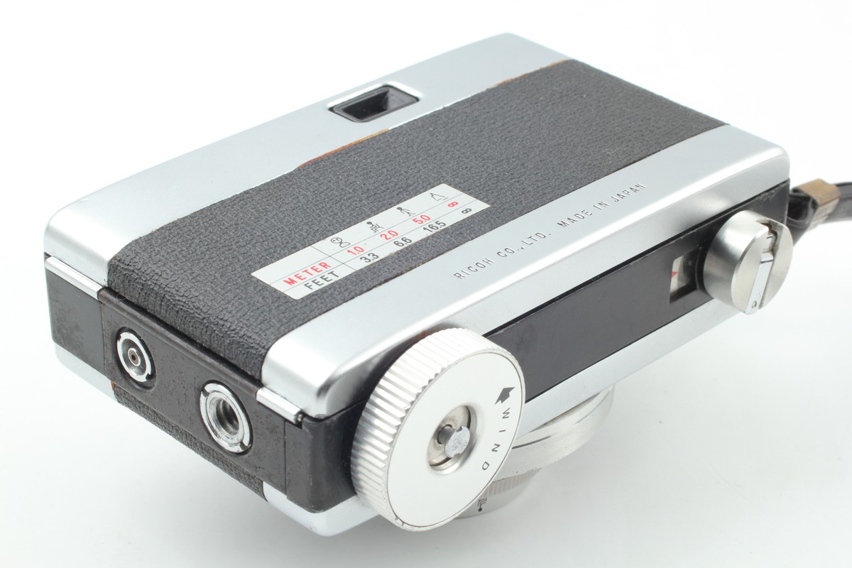 良品 Ricoh Auto Shot 35mm Wind-up Camera Exc+5 Meter-OK , DHL] Ricoh Auto Shot 35mm Mechanical Wind