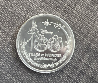 Disneyland 100th Anniversary Medallion 1 Coin Goofy & Pluto