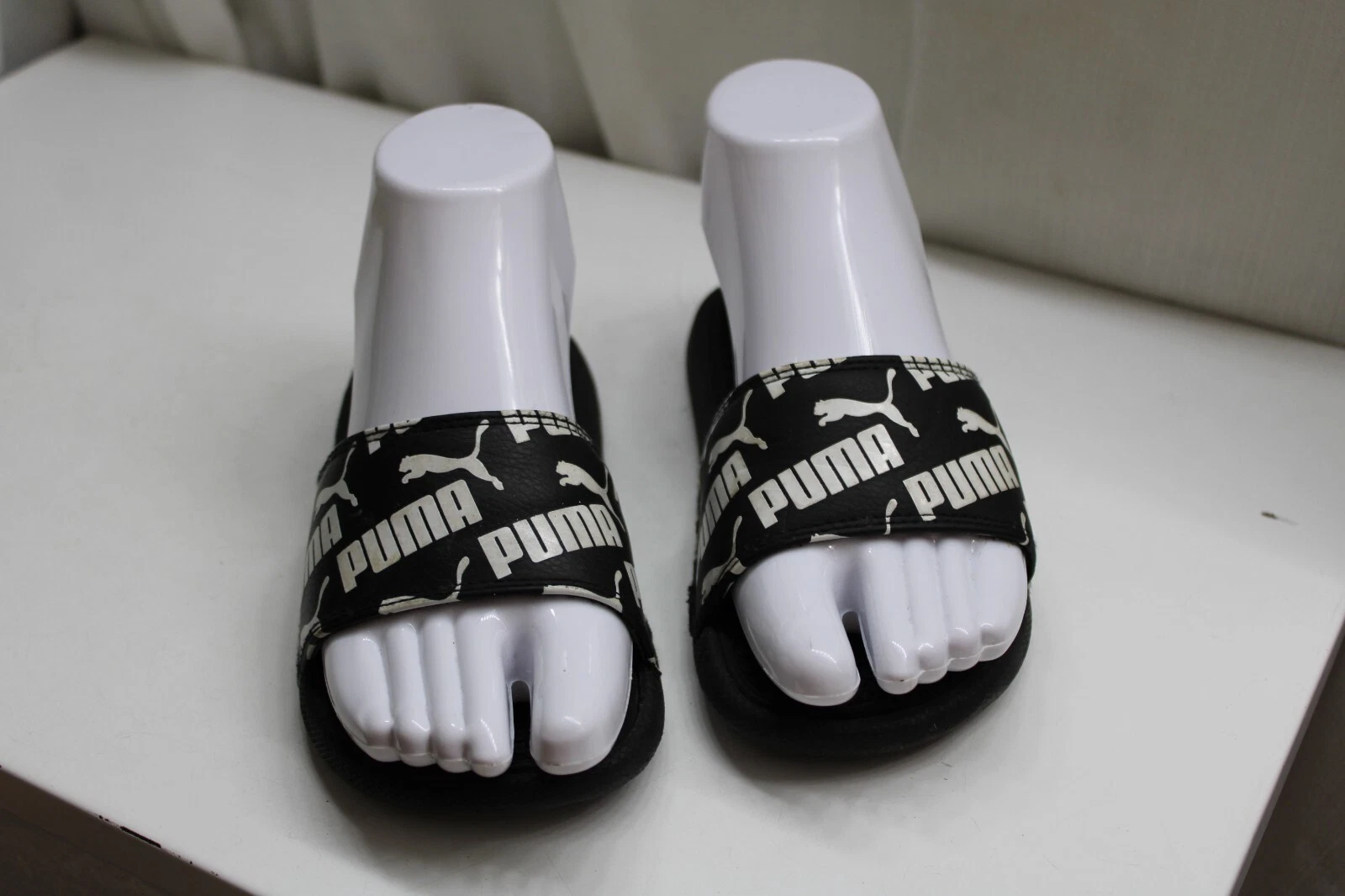 Sandali Puma Cool Cat B con cinturino scorrevole bambini taglia 13 nero bianco unisex ragazzo ragazza