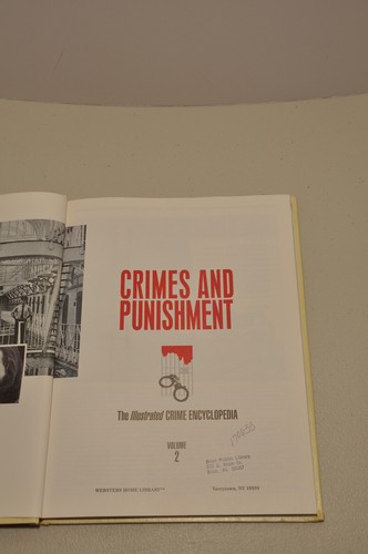 Crimes and Punishment - The Illustrated Crime Encyclopedia - *choose volume* - Picture 13 of 172