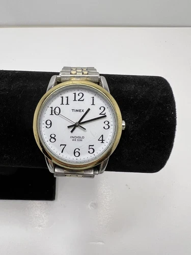 Timex CR2016 Cell WR30 Herrenuhr - Bild 1 von 4