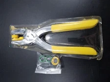 Rivets Eyelet Setting Plier Tool for Leather Bag Shoe Round Hole Perforator