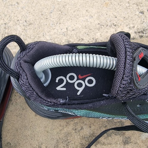 Nike Air Max 2090 DH3983‑001 Topography– Black/University Red UK 6.5 Pre‑Owned - Picture 7 of 21
