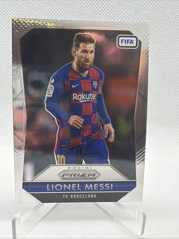 2025-26 Panini Prizm FIFA Lionel Messi 2015 Prizm Flashback FC Barcelona