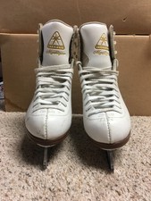 Girls Figure Skates Jackson Mystique , Size 3