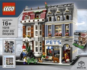 LEGO Creator Expert Pet Shop 10218 Modular Building Set 2032 pcs Retired
