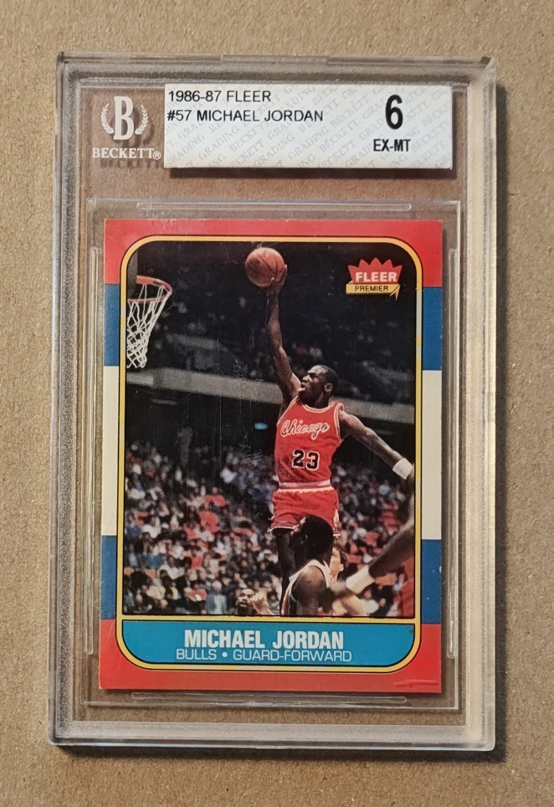 1986 Fleer Michael Jordan Rookie #57 Beckett 6 view 3