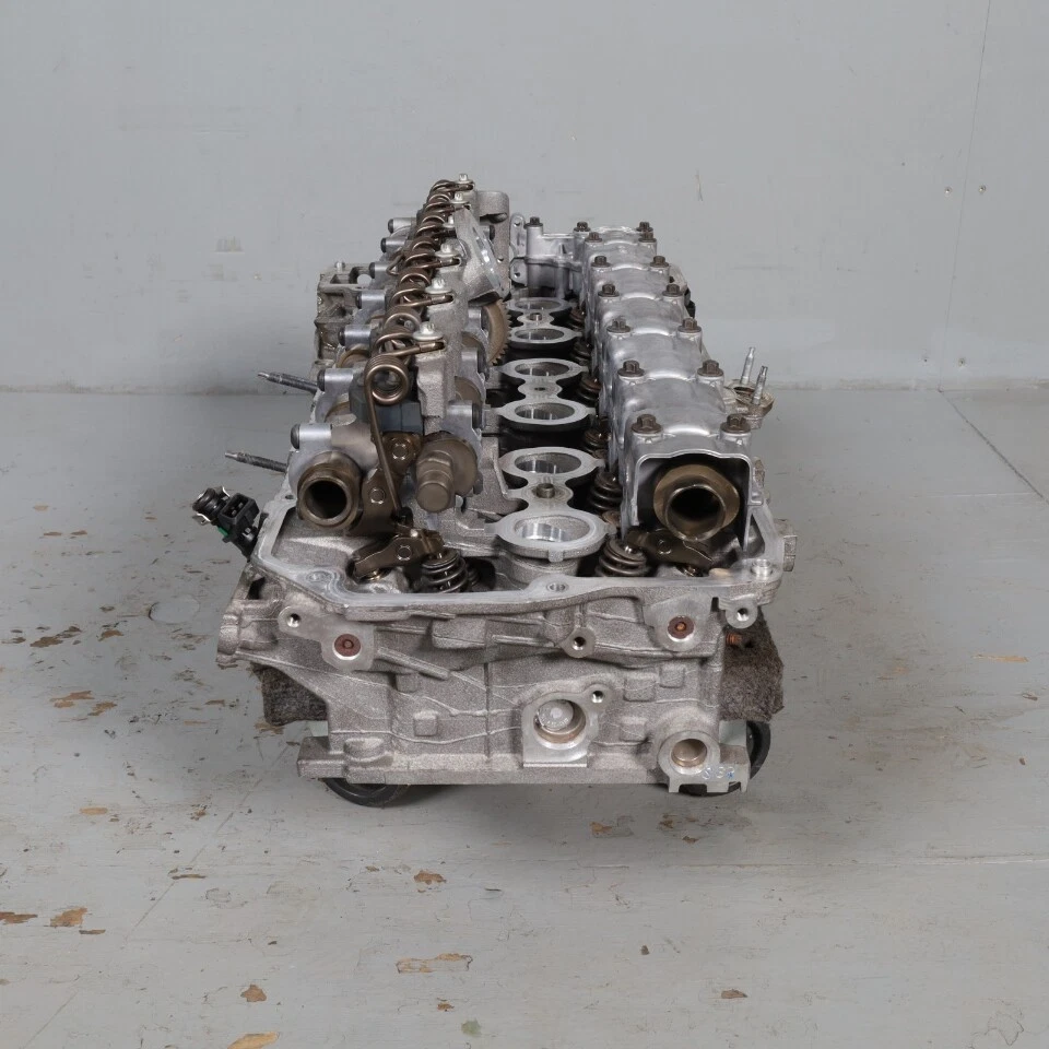 2008-2013 BMW 128i 328i 3.0 N51 Engine Cylinder Head 11127591619 OEM Used Foto 3 de 4