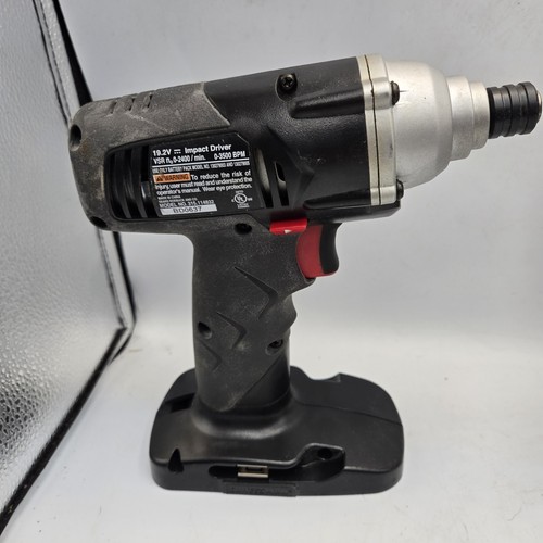 Trapano avvitatore a percussione e avvitatore a batteria Craftsman 19,2V 1/2" testato - Foto 4 di 7