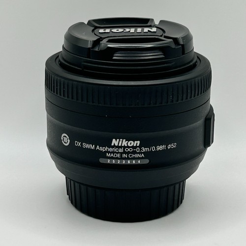 Nikon AF-S DX NIKKOR 35mm f/1.8G Lens + Hood + Box – Excellent Condition - Picture 6 of 14