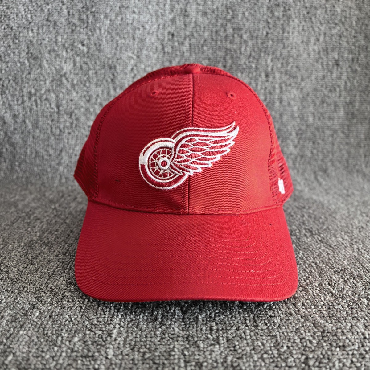 47 Brand Detroit Red Wings NHL Trucker Hat Snapback Cap Red OSFA