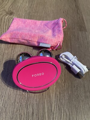 FOREO Bear Smart Microcurrent Facial Toning Device - Lightly used