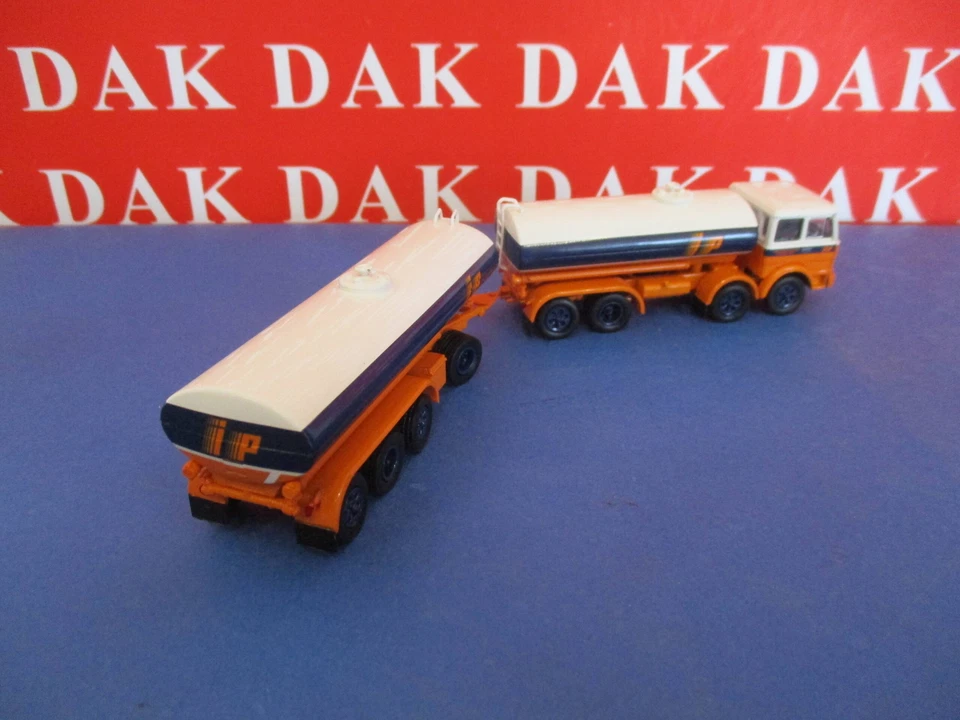 1/87 Modellino Camion Truck Fiat 691 Millepiedi Cisterna IP 1970 by Brekina - Immagine 4 di 4