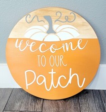 Interchangeable Seasonal Welcome Sign Front Door Decoration, Rustic round Wood W