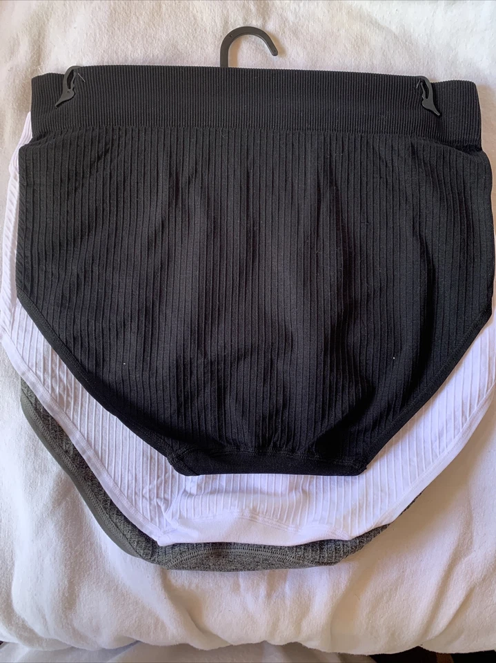 Paquete de 3 braguitas Delta Burke Plus 2X DB8642 negras grises acanaladas cintura alta nuevas B65 Foto 4 de 4