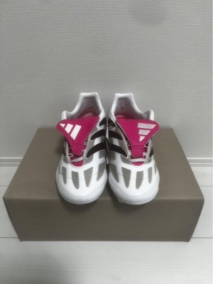 【新品】リミテッドモデル adidasプレデター プレシジョン.1 FG 新品】リミテッドモデル adidasプレデター プレシジョン.1 FG