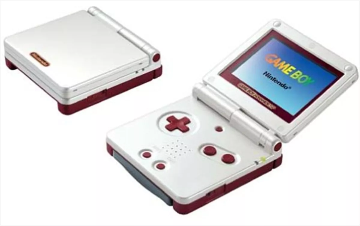 Famicom Style Game Boy Advance SP Gold Veneer – Rose Colored Gaming