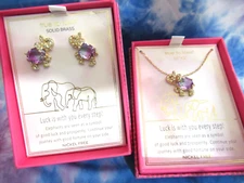 TRUE TO FORM CUBIC ZIRCONIA LAVENDER PURPLE CRYSTALS  EARRINGS & PENDANT SET NIB