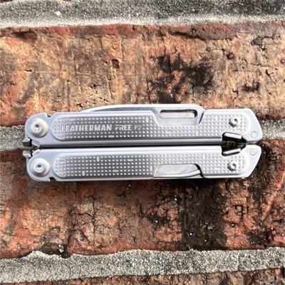 Leatherman FREE P2 Multi-Tool Metal Blade & Handle with Gray Sheath DISCONTINUED
