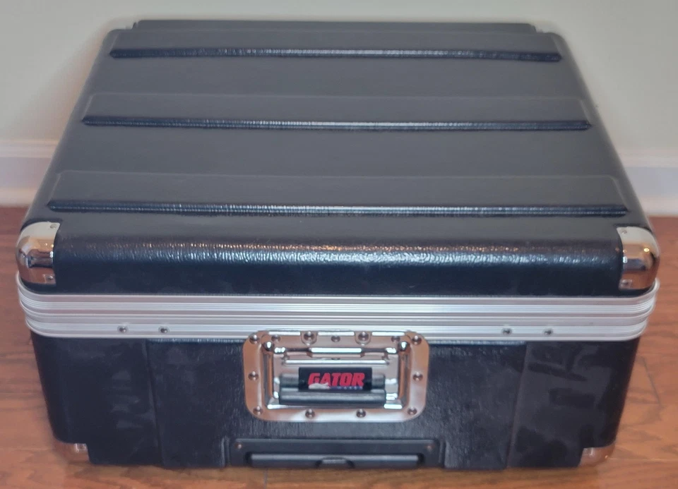 Gator Rolling ATA Rack Case w/ Odyssey Werk Light 3000 Power Strip DJ Audio Gear - Image 4 of 4