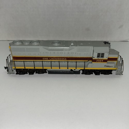 Caja azul Athearn calibre HO Erie Lackawanna EL #2564 GP-35 DC sin probar | Zustand: Used