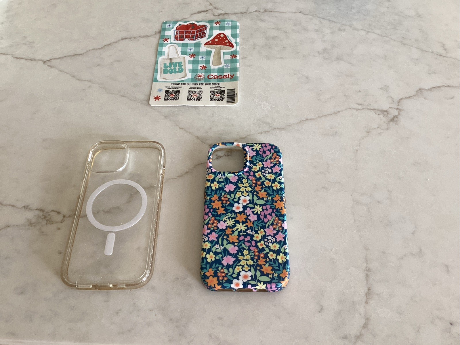 Casely iPhone 15 Case with MagSafe and Screen Protector Bundle-image