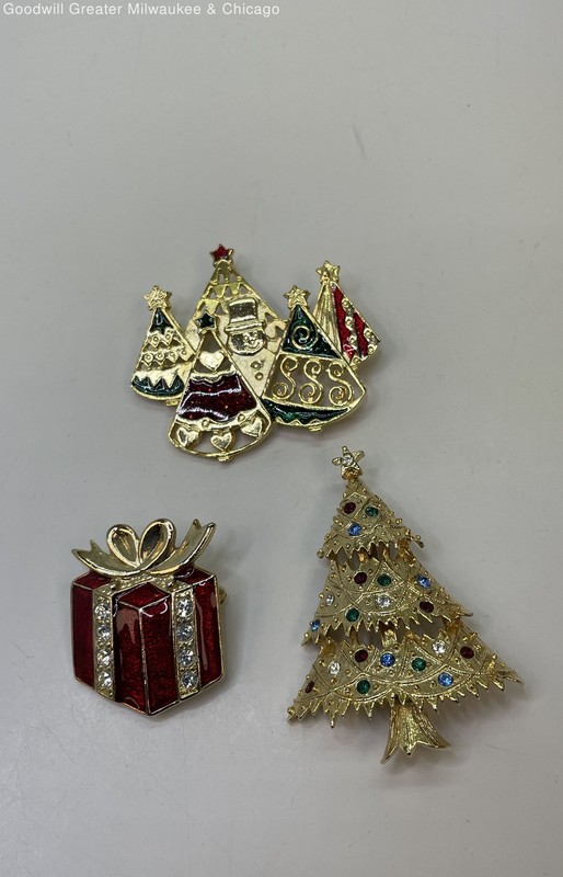 VNTG Eisenberg Ice & Newpro Rhinestone & Enamel Christmas Brooch Lot 43.2g
