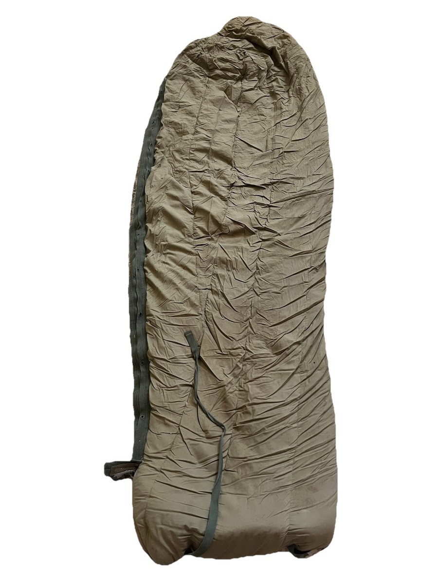 US MILITARY MOUNTAIN/ARCTIC SLEEPING BAG - M-1949 - WITH COVER