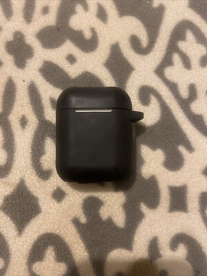 Apple AirPods 2nd Generation with Charging Case - White