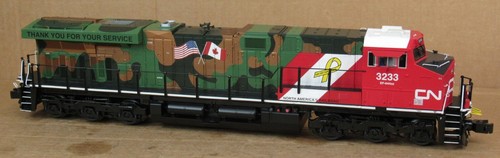 Lionel 2233492 CN/Canadian National ES44AC Diesel Engine #3233 w/LEGACY/BT O-Ga - Picture 2 of 11