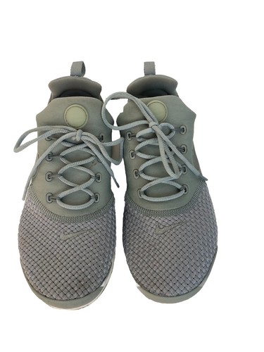 Scarpe da ginnastica Nike Air Presto Fly taglia UK 5,5/38,5 da donna - Foto 2 di 14