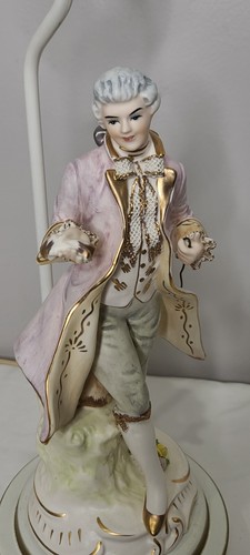 Vintage 1950s Victorian Colonial Porcelain Figurine Table Lamps PAIR - RARE - 第 19/24 張圖片