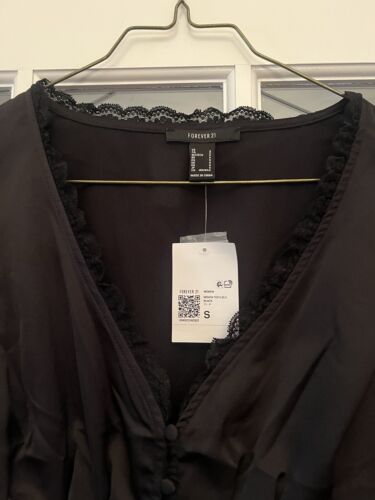 Forever 21 Black Blouse Small Blouse Beautiful Top - Picture 3 of 12