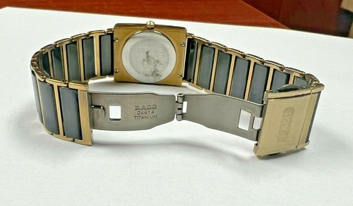 Reloj para mujer Rado Jubile 01894421 con correa de cerámica de dos tonos esfera de diamantes - Imagen 5 de 5