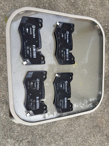 2020-2026 Chevy Corvette C8 Stingray Z51 Front Brembo Brake Pad Set OEM GM USED