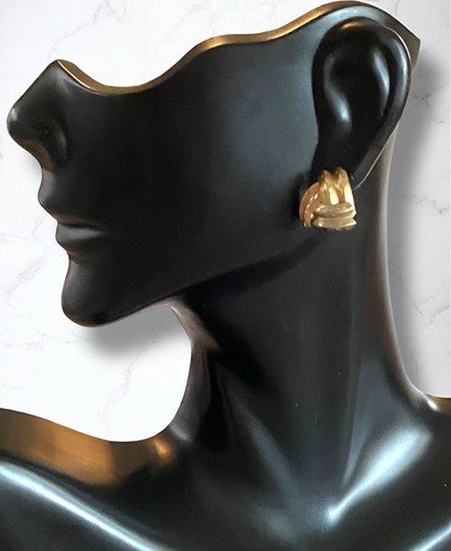 Vintage 14k Tri-Color Gold Twist Knot 1/2” Lightweight Earrings - Picture 11 of 18