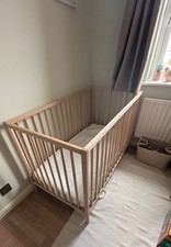 IKEA SNIGLAR cot, KRUMMELUR mattress, 2x mattress protector, 2x fitted sheets