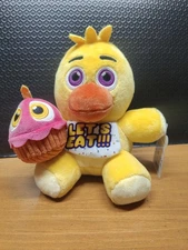 Jazwares Five Nights At Freddy's Classic Chica 8" Plush With GITD eyes 2025