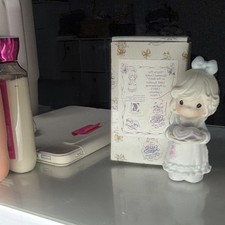 Precious Moments “ You’re the sweetest cookie in the batch” figurine