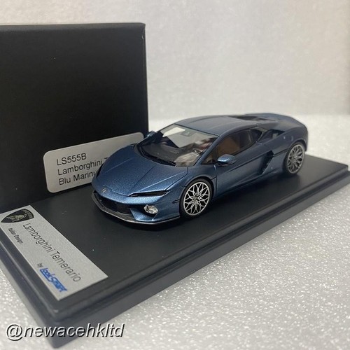 Lamborghini Temerario Allegg Package MR Collection 1/18 - Blu Marinus Mat - LAMBO062B