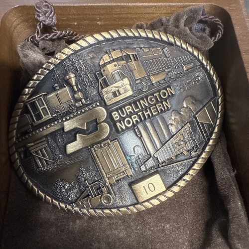 Burlington Northern Railroad BN Railway Train Vintage Belt Buckle Set W/Coin - Picture 2 of 10