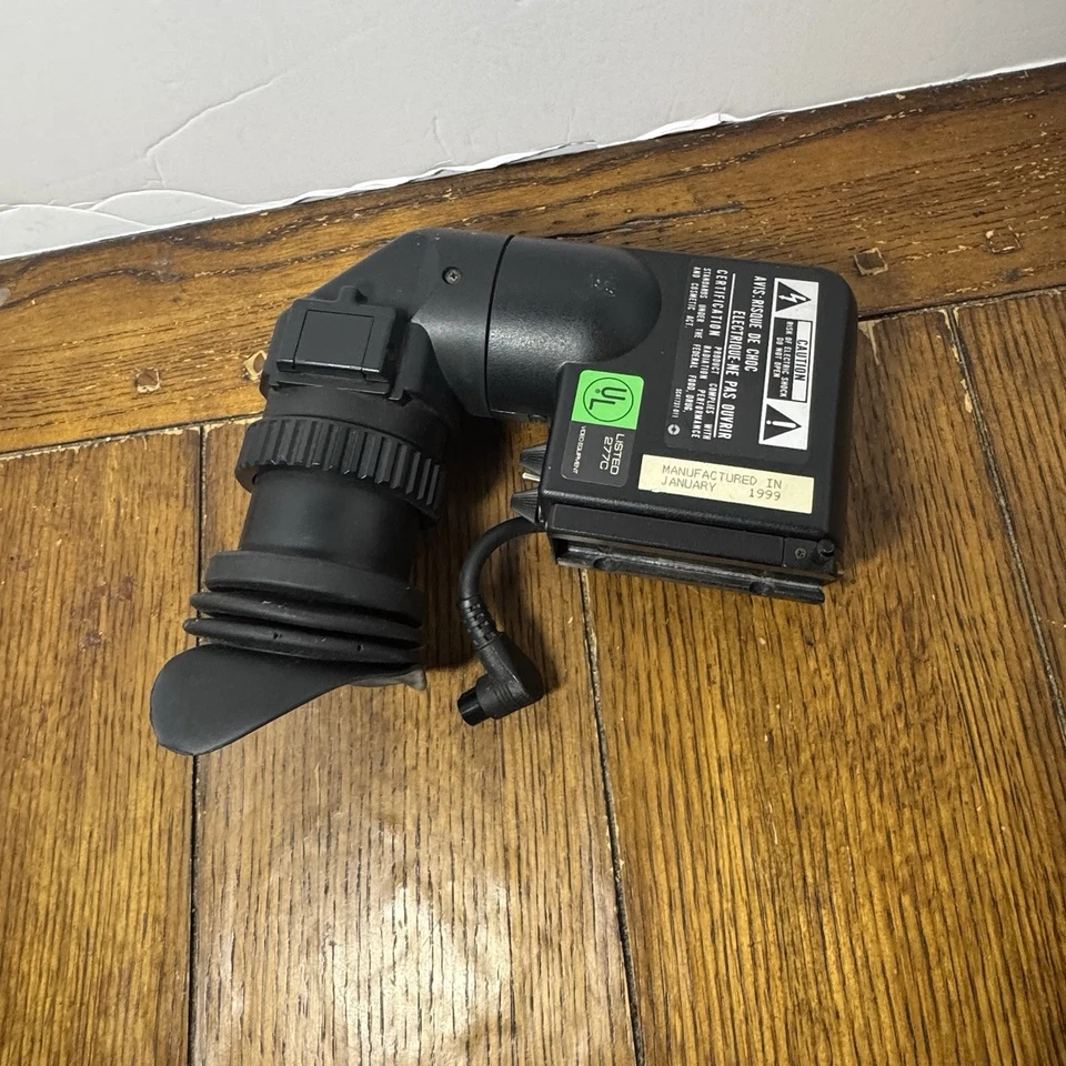 JVC VF-P115U Monochrome Viewfinder for Professional Video Camera - Image 2 of 4