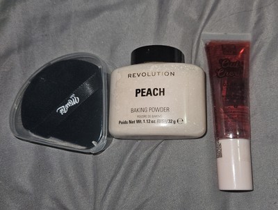 Revolution Baking Powder In Peach, Gripping Primer & Powder Puff In Case BNIB