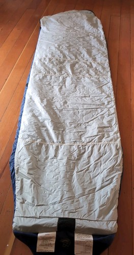 Mountain Hardware Super Light 72 Sleeping Pad - Picture 3 of 14