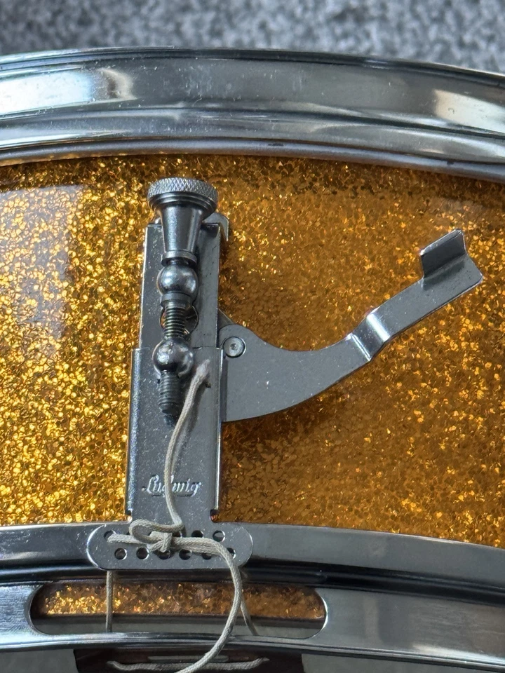 Ludwig Pioneer Gold Sparkle Snare 1967 Vintage Excellent Condition - Image 3 of 4