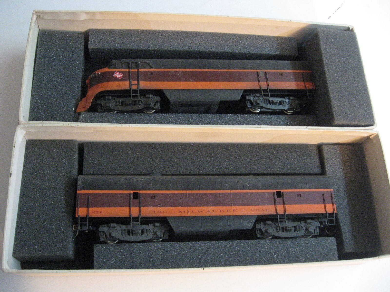 Picture 1 of 11