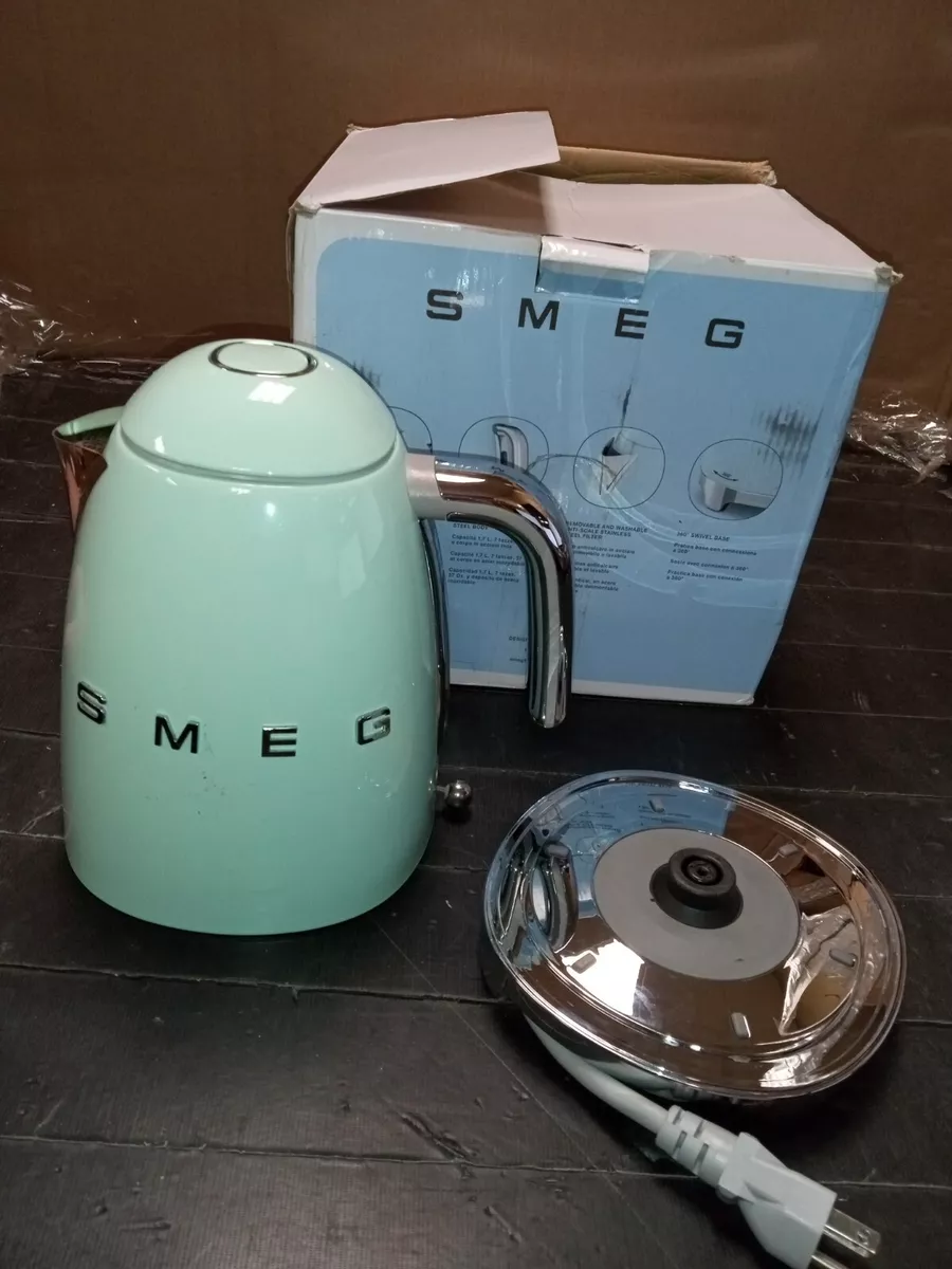 SMEG 50's Retro Style Aesthetic KLF03PGUS Pastel Green Electric Kettle.